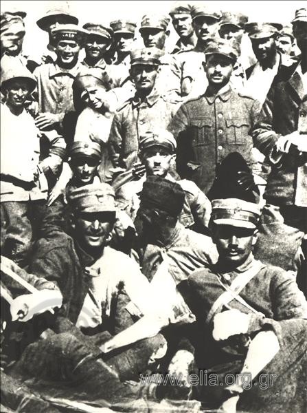 041α. Ελληνικά στράτευμα στην Σμύρνη, Ελιά